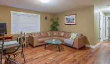 Beautiful Executive Homestay Accommodation Close To VIU - Photo 2