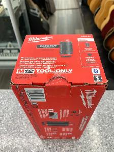 Milwaukee 2955 Jobsite Speaker - Photo 2