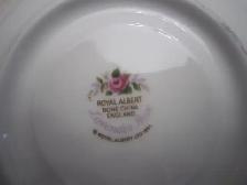 Royal Albert LAVENDER ROSE fine bone china set for 8 - Photo 3