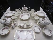 Royal Albert LAVENDER ROSE fine bone china set for 8