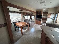 2010 CHAPARRAL 270RKS REAR KITCHEN, COUPLES UNIT - Photo 8