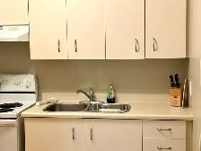 1 Bedroom Condo-Armstrong Road - Photo 4