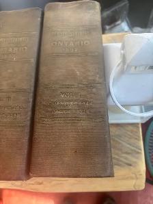 4 volumes of Revised statutes of Ontario 1937 - Photo 2