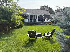 FOR SALE — 4 Janet St. S  Teeswater On.    3-Bedroom Bungalow w - Photo 2