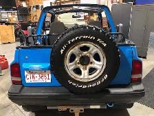 1991 Geo Tracker 2dr - Photo 2