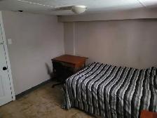 Male only guest room $450-500 monthly U of Winnipeg welcome - Photo 4