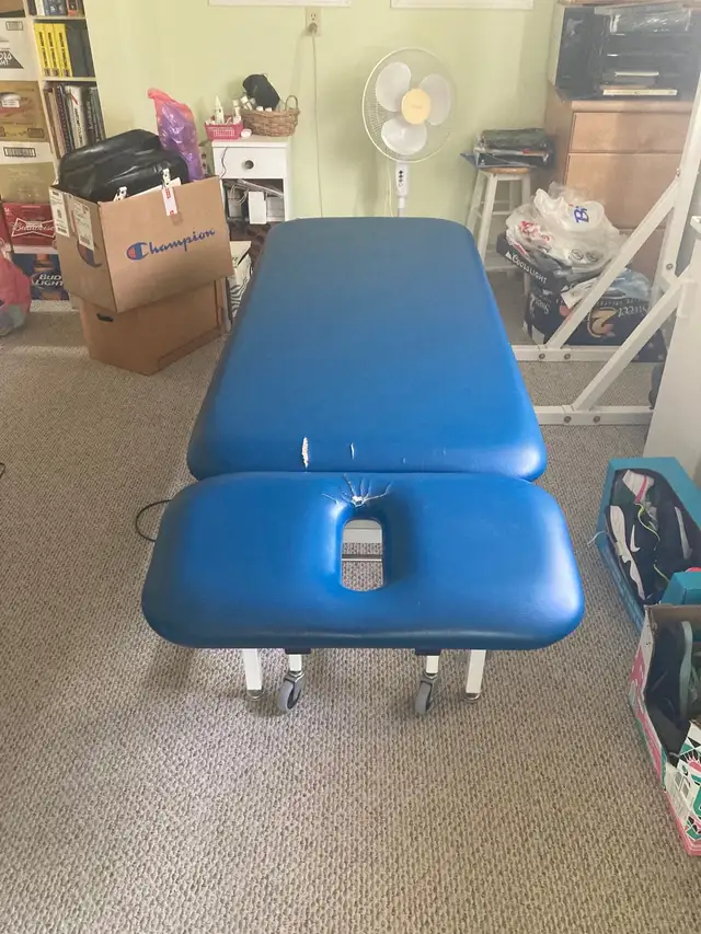 Massage table electric