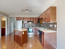 #6711 3 bedroom duplex in Pinnacle with garag. Available Now! - Photo 6