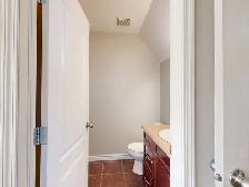 #6711 3 bedroom duplex in Pinnacle with garag. Available Now! - Photo 7