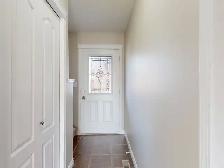 #6711 3 bedroom duplex in Pinnacle with garag. Available Now! - Photo 9