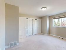 #6711 3 bedroom duplex in Pinnacle with garag. Available Now! - Photo 11