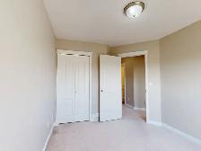 #6711 3 bedroom duplex in Pinnacle with garag. Available Now! - Photo 12