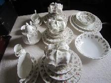 Royal Albert WINSOME fine bone china set for 12