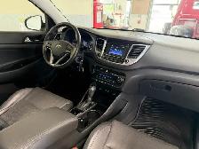 2017 Hyundai TUCSON SE / AWD / Low-Local Kms. / Leather/Roof - Photo 7