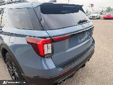 2025 Ford Explorer ST - Photo 9