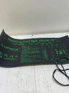 Lumox Seedling Heat Mat - Photo 5
