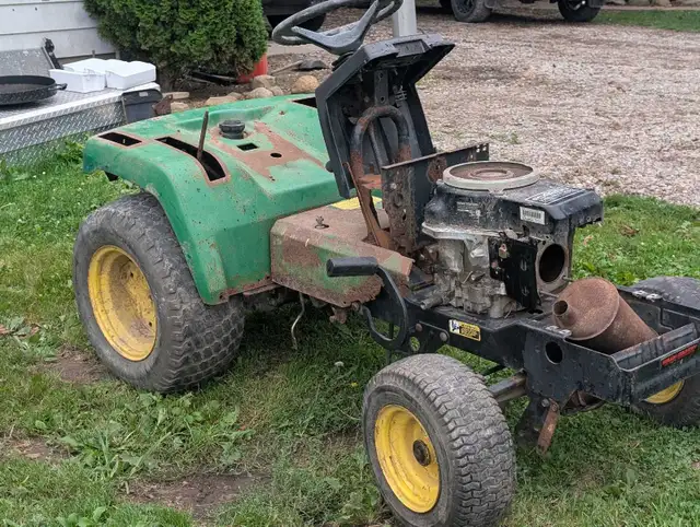 240 John Deere lawn tractor
