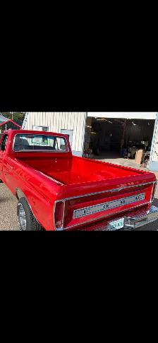 1975 Ford F100 Custom - Photo 3