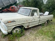 1967 Ford 1/2 ton - Photo 2