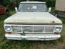1967 Ford 1/2 ton - Photo 3
