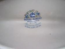 Royal Albert MEMORY LANE fine bone china set for 4 - Photo 2