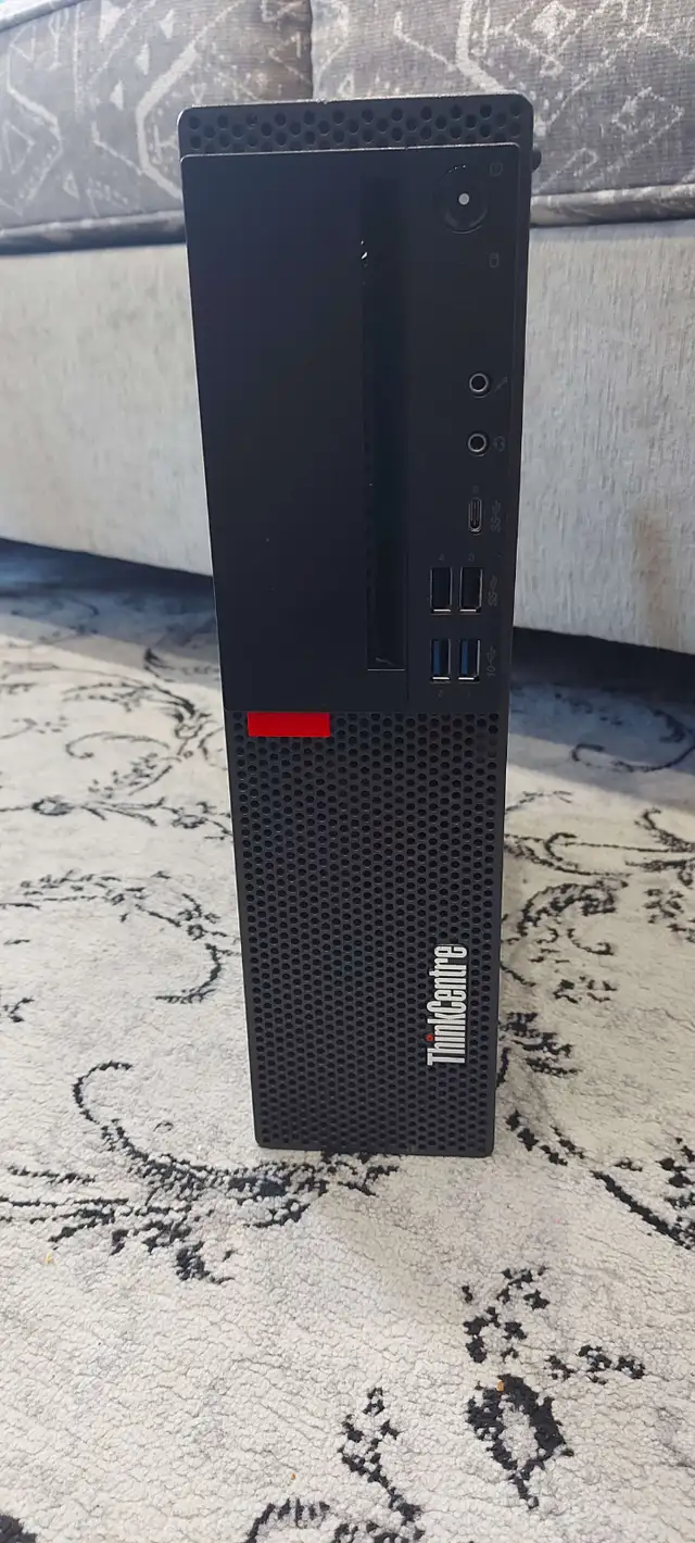 Lenovo ThinkCentre M920S
