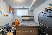 McMaster Student Room for Rent – Utilities Included - Photo 2