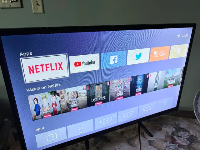 32" JVC "smart" tv