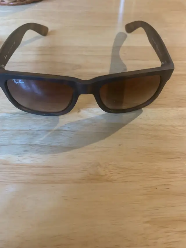 Ray-Ban RB 4165 Justin Sunglasses Tortoise Shell