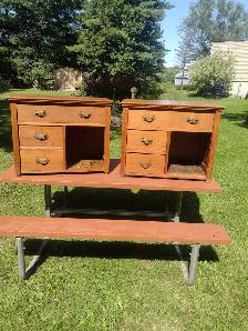 2 antique OAK cabinets perfect for nightstands or end tables - Photo 7
