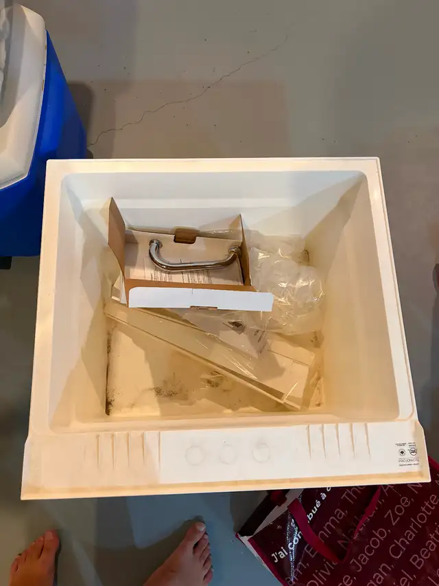 Plastic ruggedtub sink