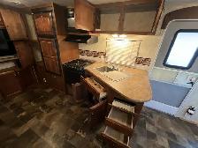 2012 Coachmen Chaparral 30RLS, SPACIOUS, COUPLES UNIT - Photo 24