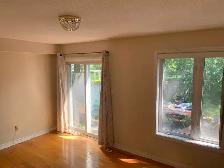 Private Room for Rent in Leaside female only - Photo 3