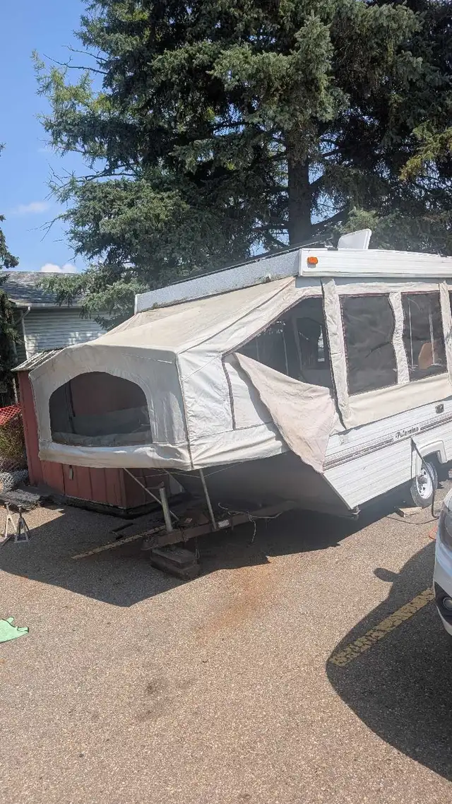 1994 Palomino tent trailer