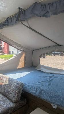 1994 Palomino tent trailer - Photo 4