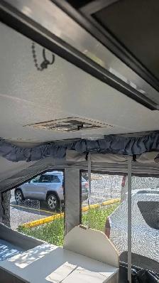 1994 Palomino tent trailer - Photo 8