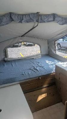1994 Palomino tent trailer - Photo 9