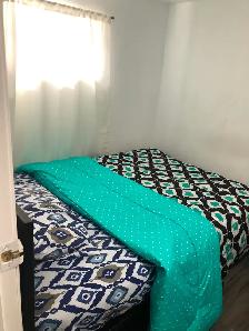 Furnished Room for Rent in Scarborough (Daily/Weekly Payment) - Photo 5