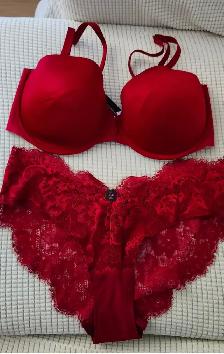 Brand NEW La Senza and Victoria Secret 38DD bra and XL panty set