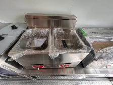 FOOD TRAILER FOR SALE - Photo 9