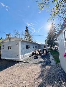 Four season mobile home with Lake views - Photo 5