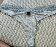Brand NEW La Senza XL Gstrings/ Thongs for sale! - Photo 2