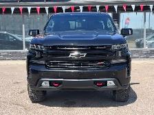 2020 Chevrolet Silverado 1500 LT Trail Boss 4WD Crew Cab - Photo 2