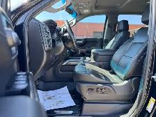 2020 Chevrolet Silverado 1500 LT Trail Boss 4WD Crew Cab - Photo 11