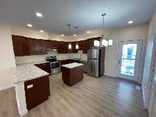 3 Bed 2.5 Bath Townhouse For Rent In Selkirk - Photo 2