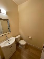 3 Bed 2.5 Bath Townhouse For Rent In Selkirk - Photo 7