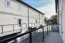 3 Bed 2.5 Bath Townhouse For Rent In Selkirk - Photo 24
