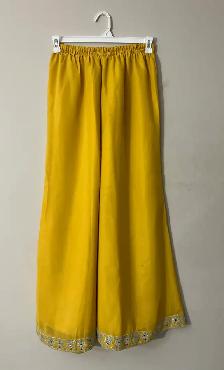 Brand New | Punjabi Suit | Sharara Suit | Yellow | Large | Rakhi - Photo 2