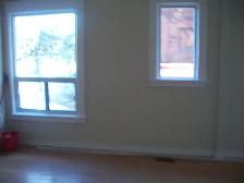 GROUND FLOOR – ONE BEDROOM   LIVING ROOM – SPACIOUS 800 SQ FT - Photo 3
