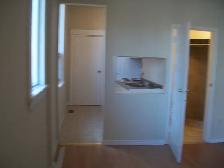 GROUND FLOOR – ONE BEDROOM   LIVING ROOM – SPACIOUS 800 SQ FT - Photo 6